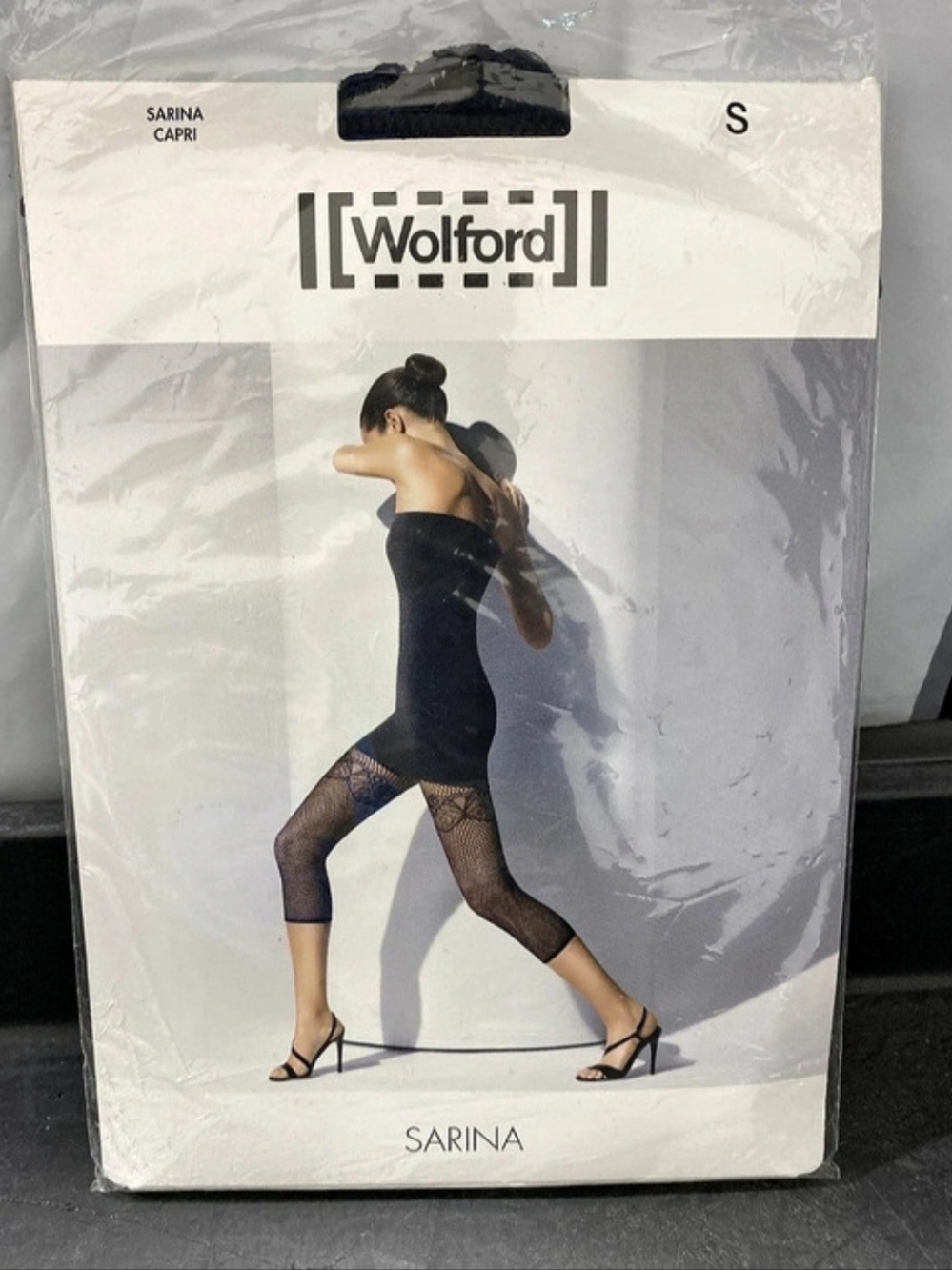 Austria Luxury Brand Sarina Capri Black Small